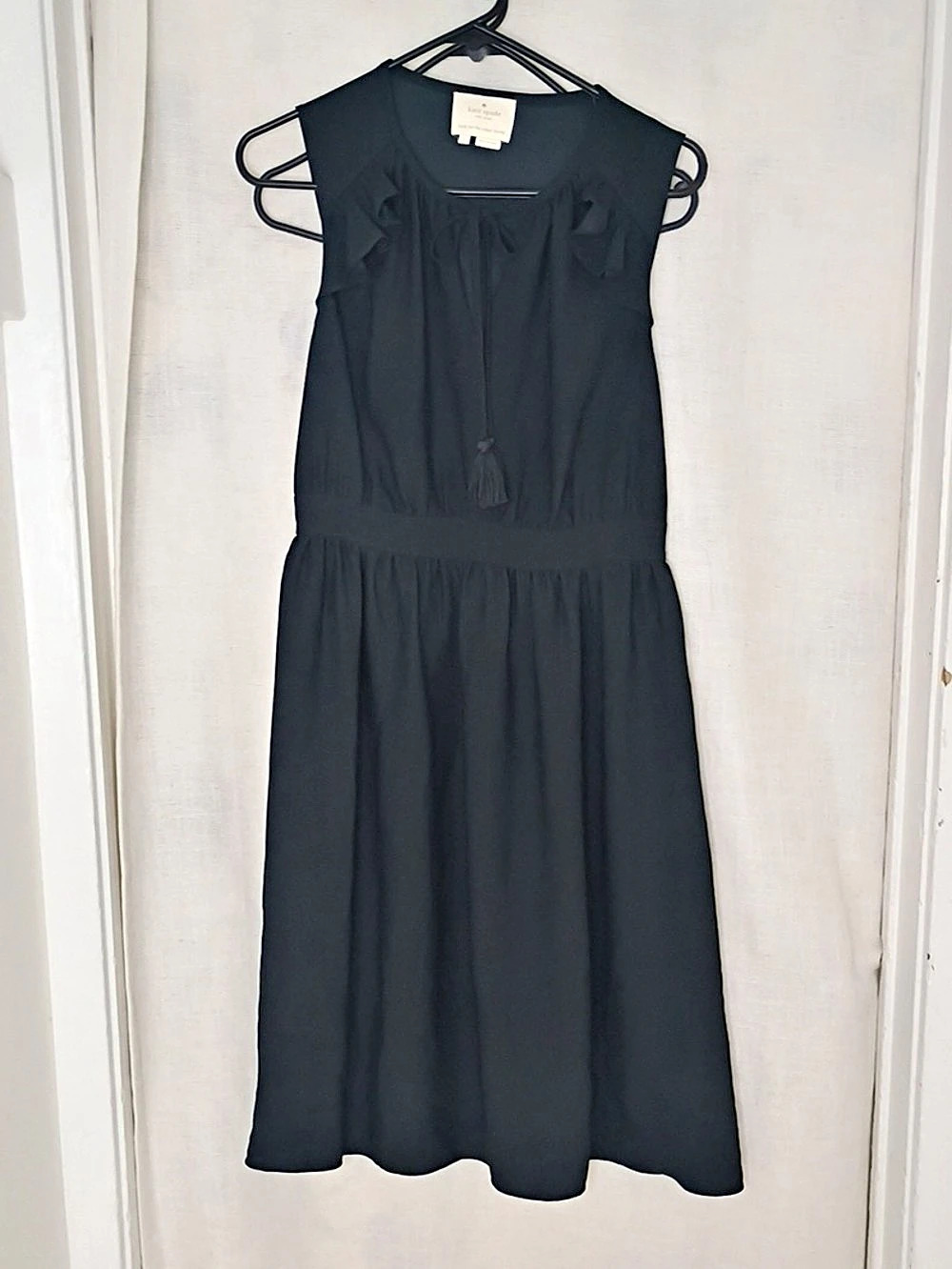 Kate Spade New York Maxi Dress Ruffle Shoulder in Black Size Small Like New